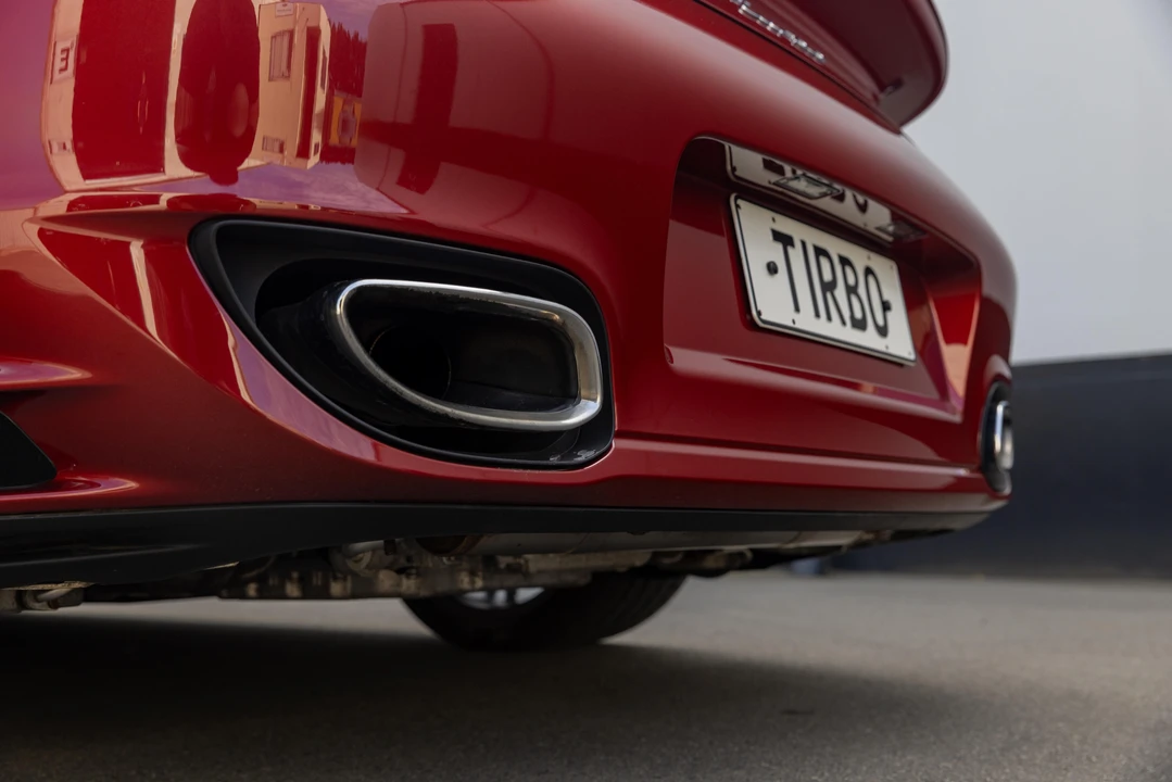 2010 Porsche 997 Turbo - Image 30 of 31