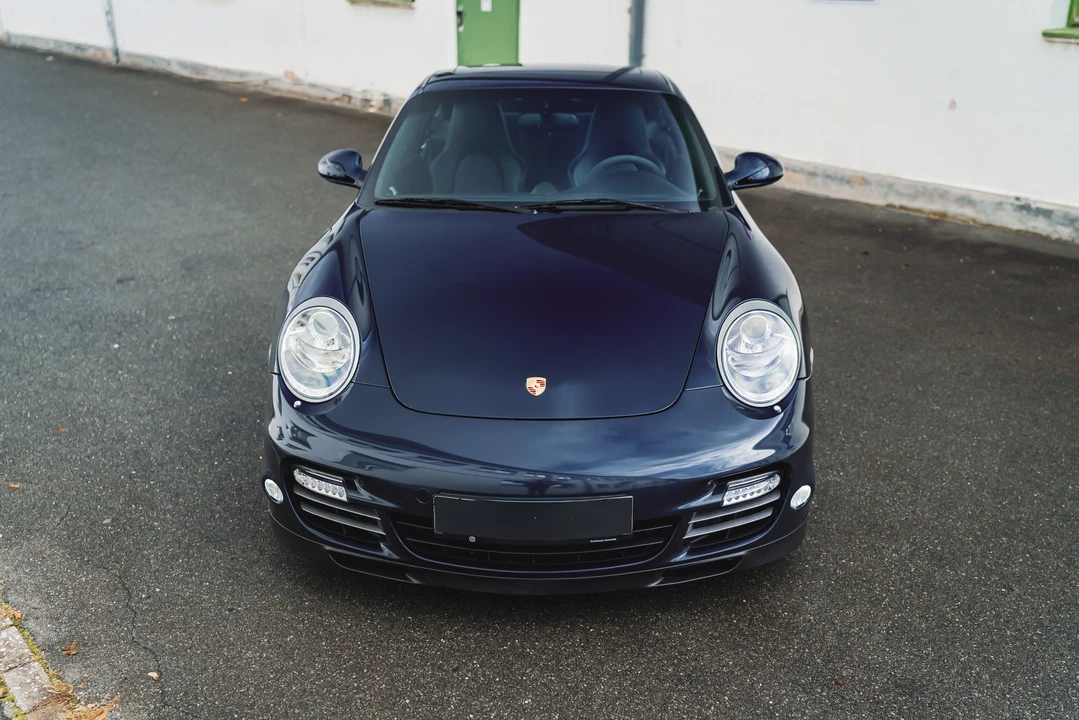 2010 Porsche 997 Turbo - Image 10 of 31