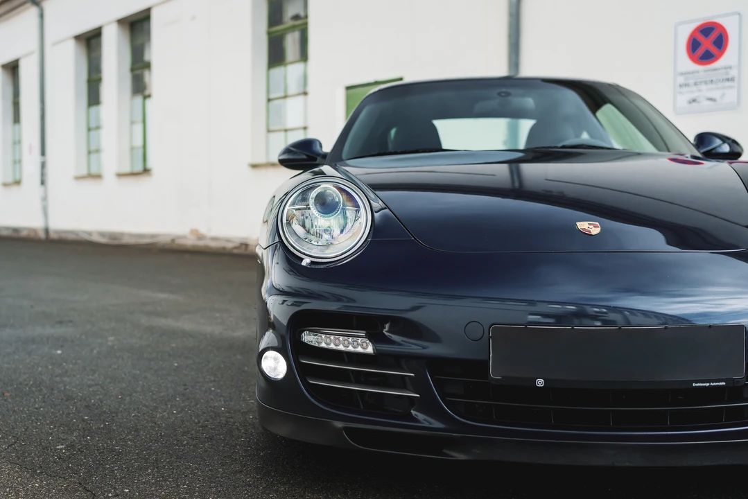 2010 Porsche 997 Turbo - Image 17 of 31
