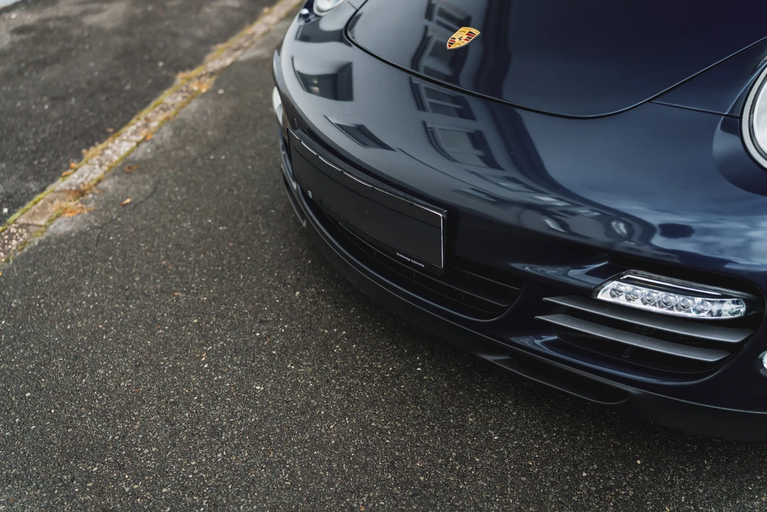 2010 Porsche 997 Turbo - Image 19 of 31
