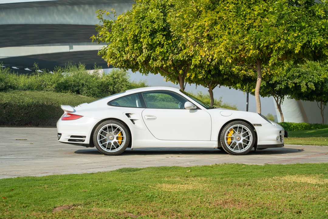 2011 Porsche 997 Turbo S - Image 7 of 31