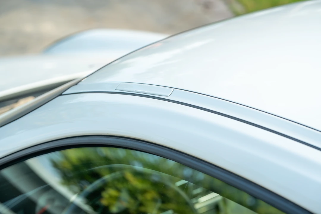 2011 Porsche 997 Turbo S - Image 27 of 31