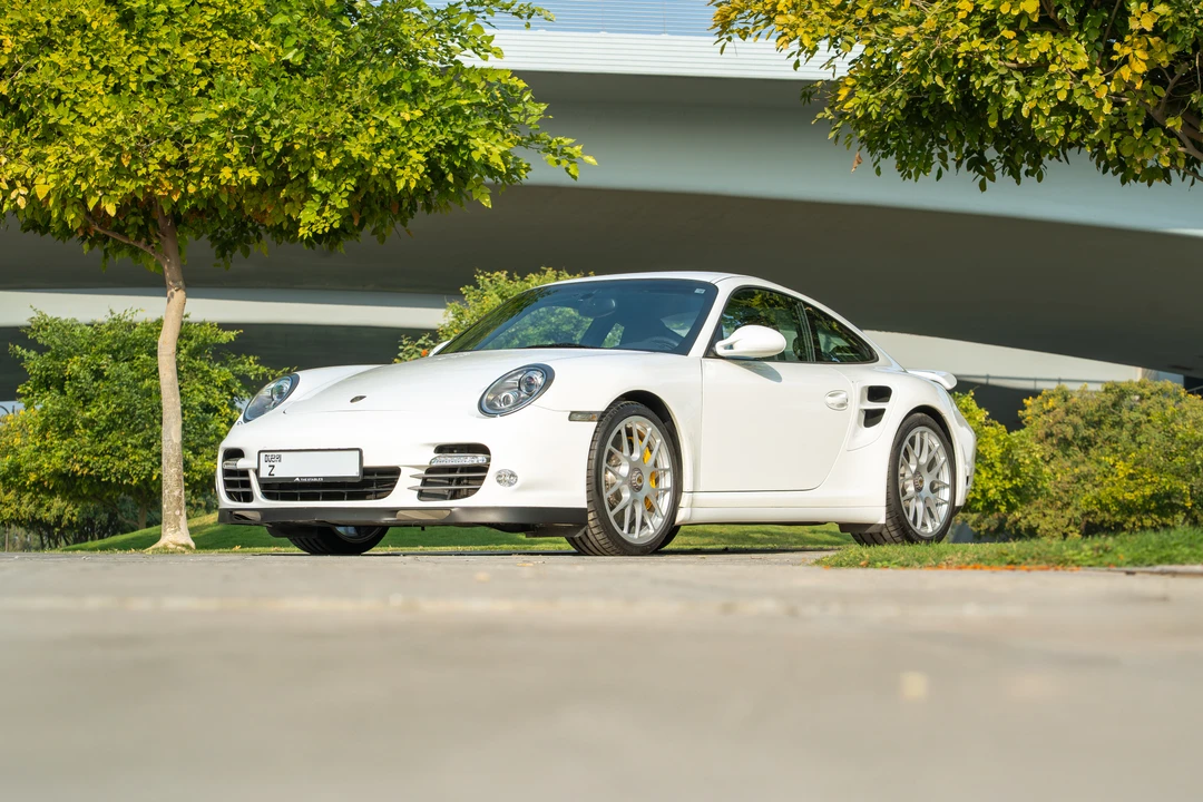 2011 Porsche 997 Turbo S - Image 3 of 31