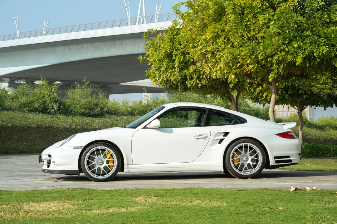2011 Porsche 997 Turbo S - Image 4 of 31