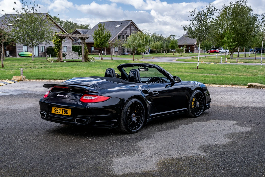 2010 Porsche 997 Turbo S - Image 8 of 31