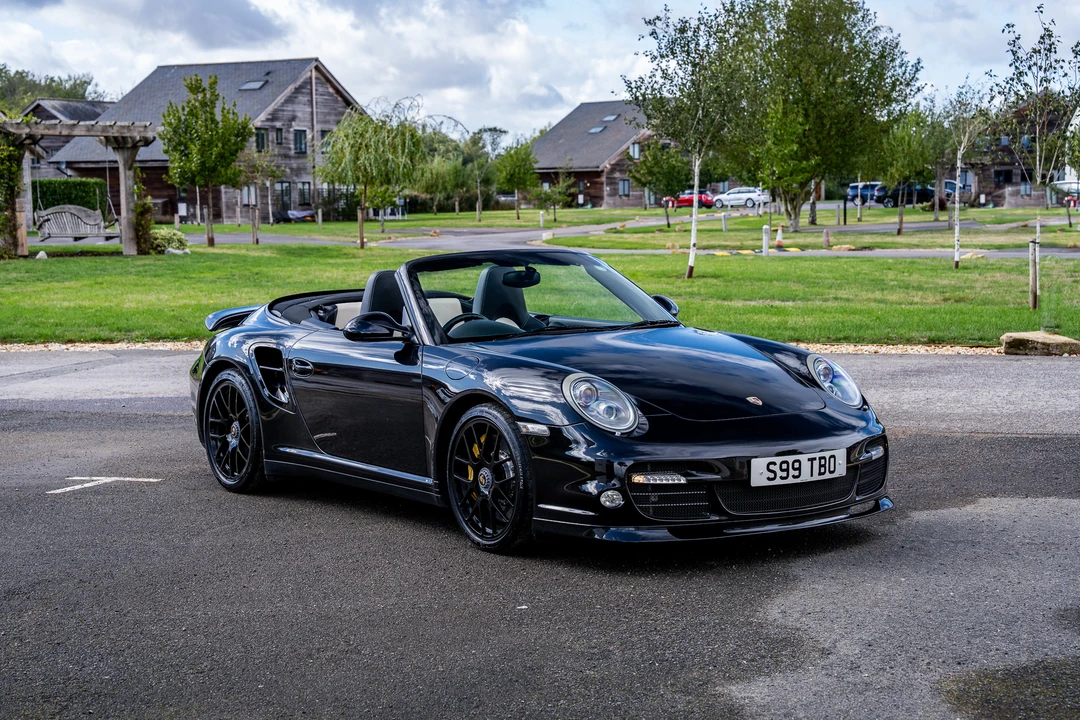 2010 Porsche 997 Turbo S - Image 10 of 31