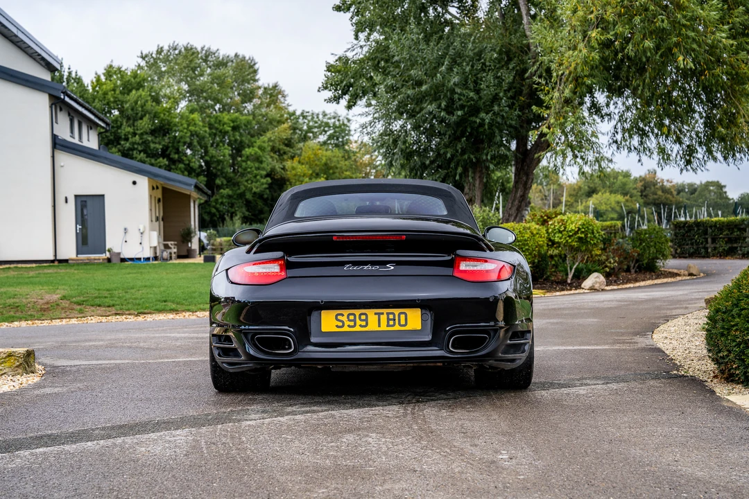 2010 Porsche 997 Turbo S - Image 28 of 31