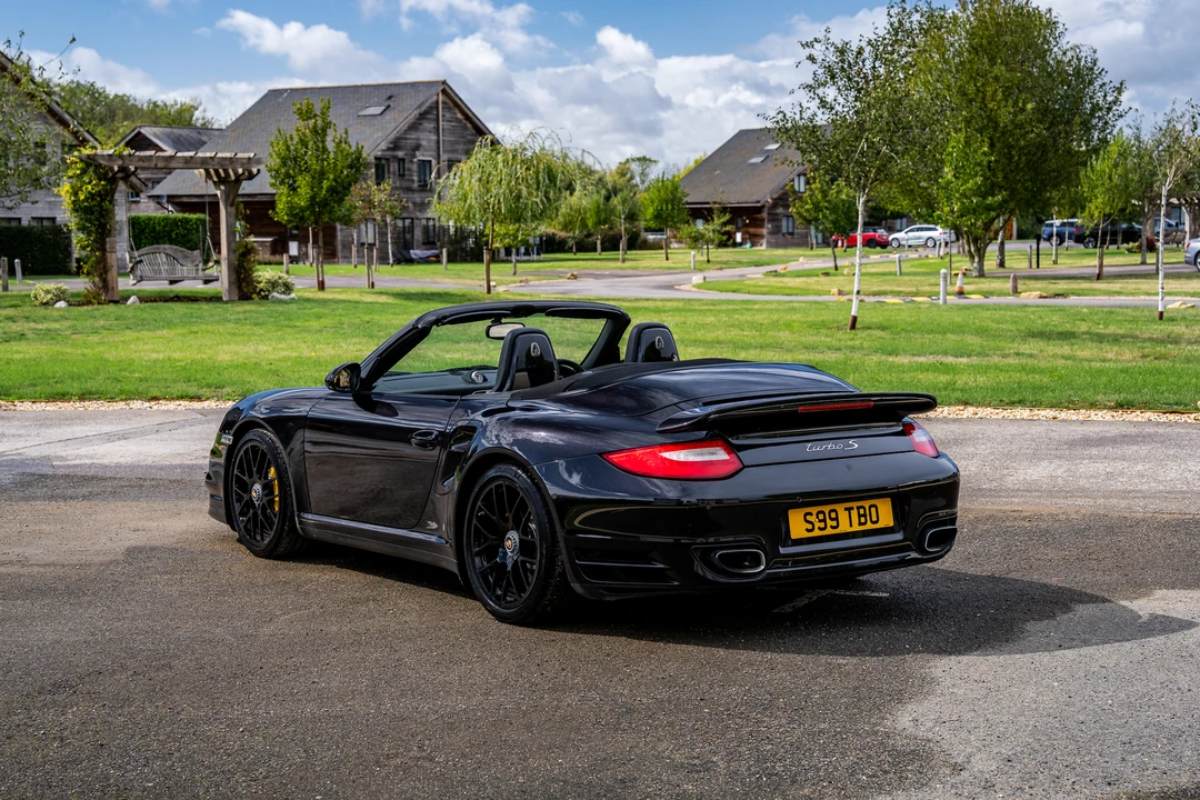 2010 Porsche 997 Turbo S - Image 6 of 31