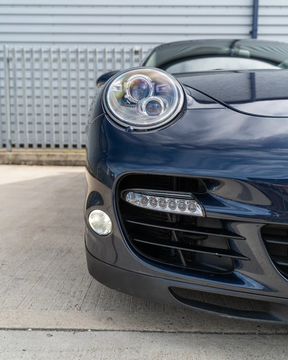 2010 Porsche 997 Turbo S - Image 26 of 31