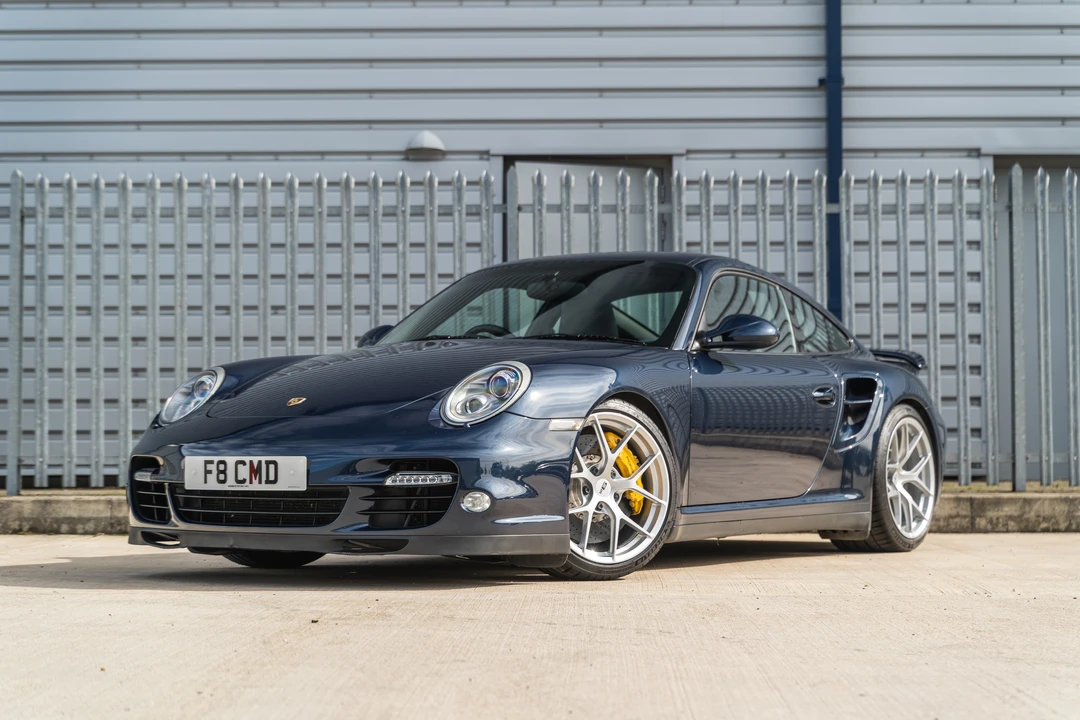 2010 Porsche 997 Turbo S - Image 15 of 31