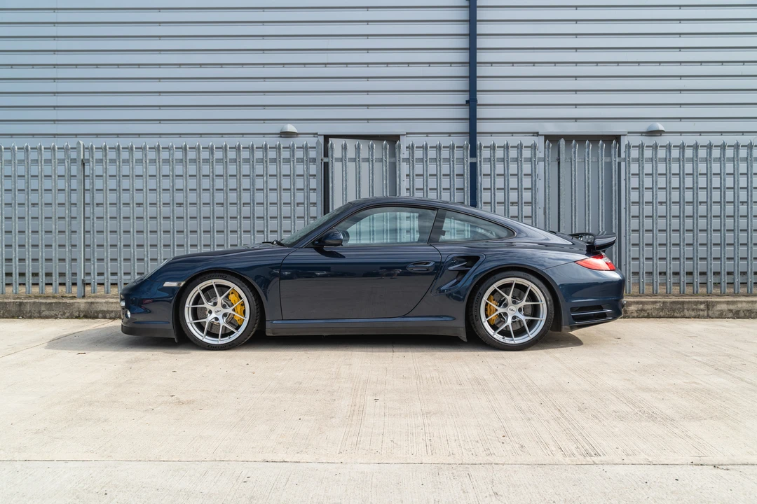 2010 Porsche 997 Turbo S - Image 8 of 31