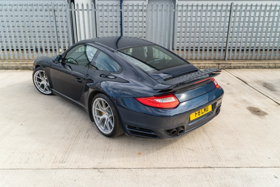 2010 Porsche 997 Turbo S - Image 14 of 31