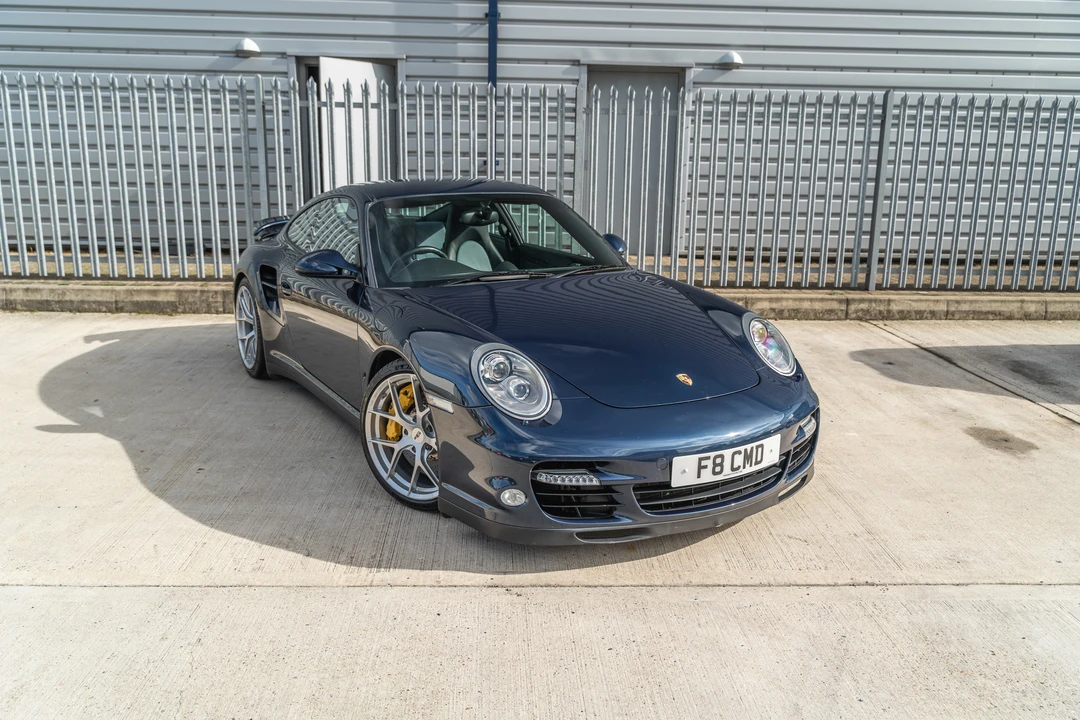 2010 Porsche 997 Turbo S - Image 11 of 31