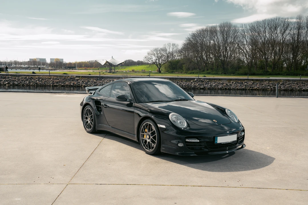 2012 Porsche 997 Turbo - Image 9 of 31