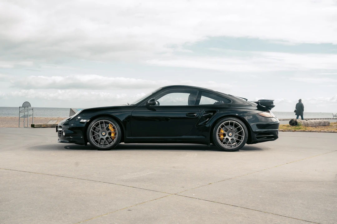 2012 Porsche 997 Turbo - Image 4 of 31