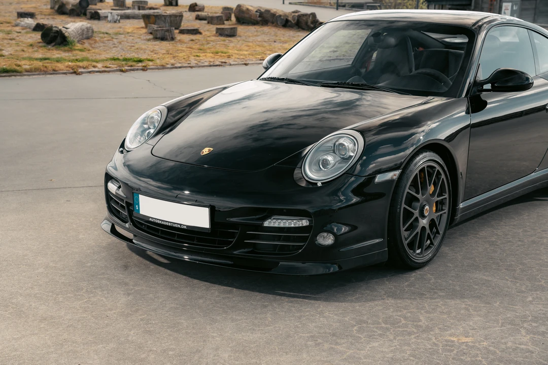 2012 Porsche 997 Turbo - Image 10 of 31