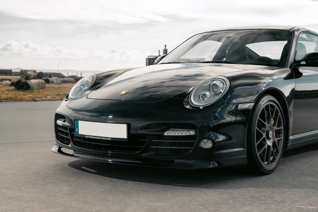 2012 Porsche 997 Turbo - Image 11 of 31