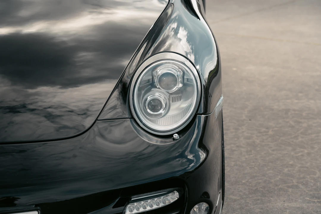 2012 Porsche 997 Turbo - Image 12 of 31