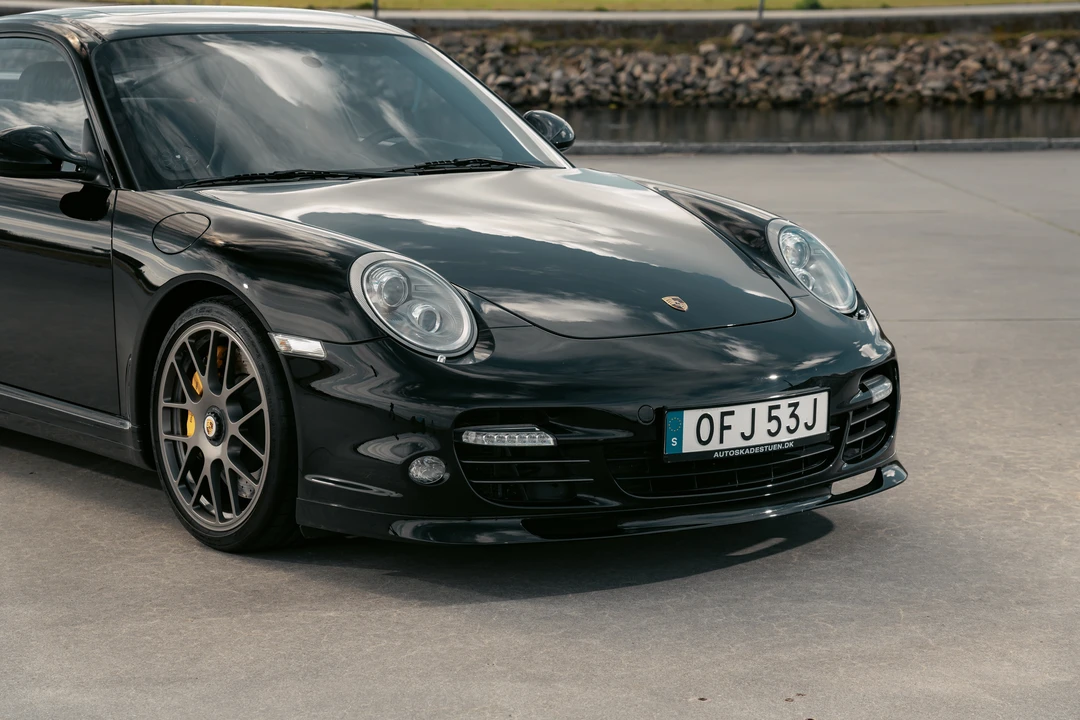 2012 Porsche 997 Turbo - Image 16 of 31