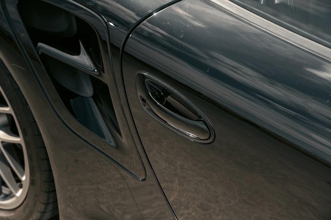 2012 Porsche 997 Turbo - Image 27 of 31