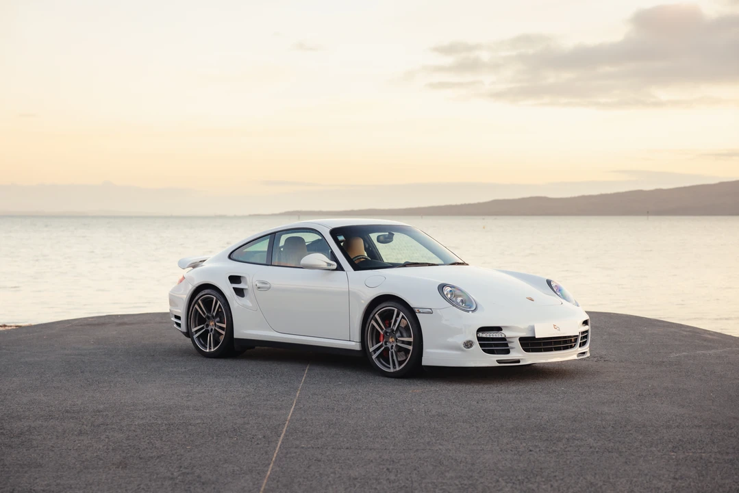 2010 Porsche 997 Turbo - Image 3 of 31