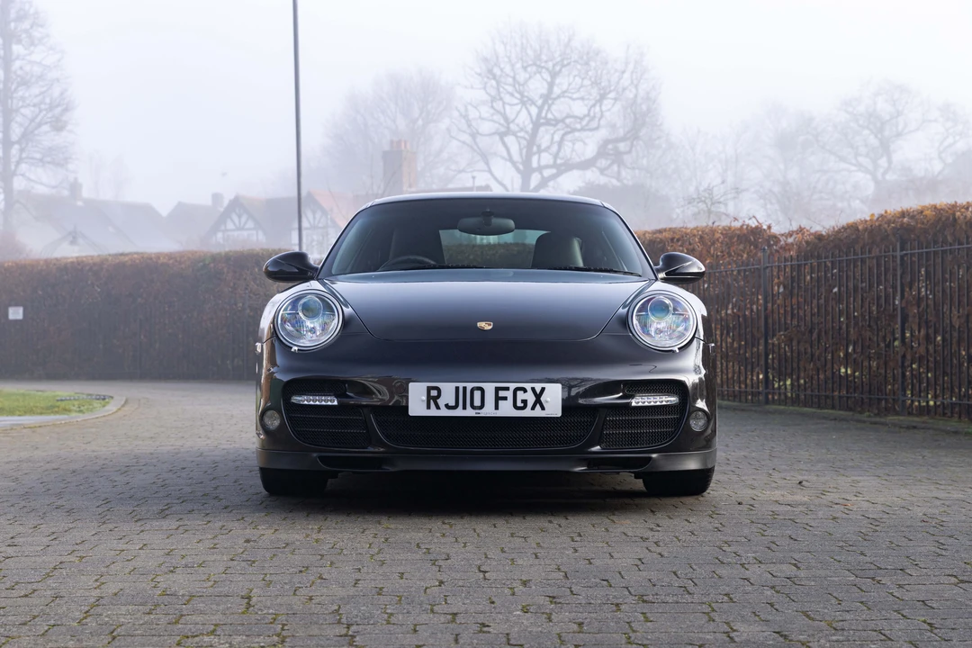 2010 Porsche 997 Turbo - Image 2 of 31
