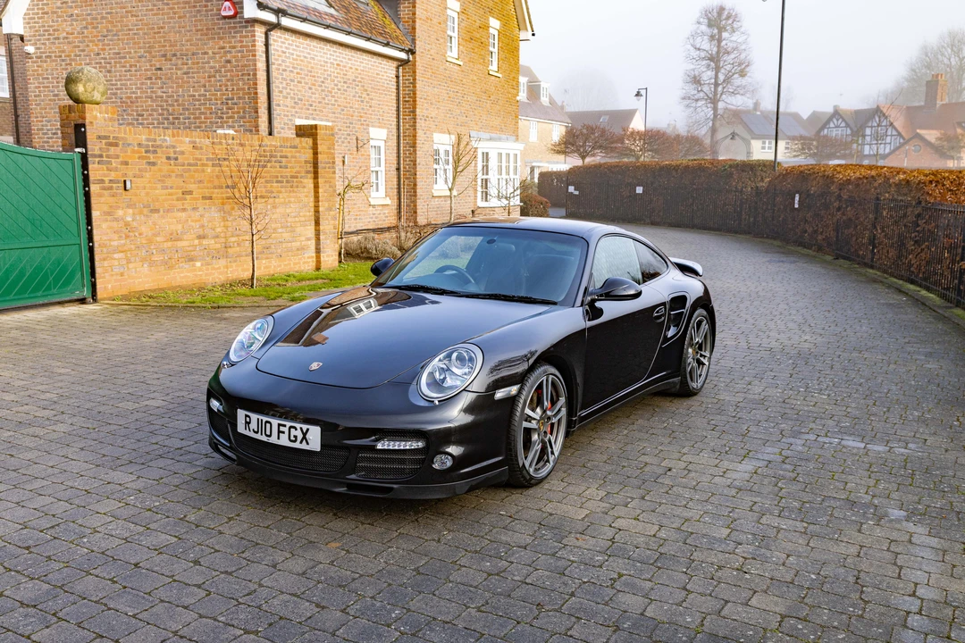 2010 Porsche 997 Turbo - Image 17 of 31