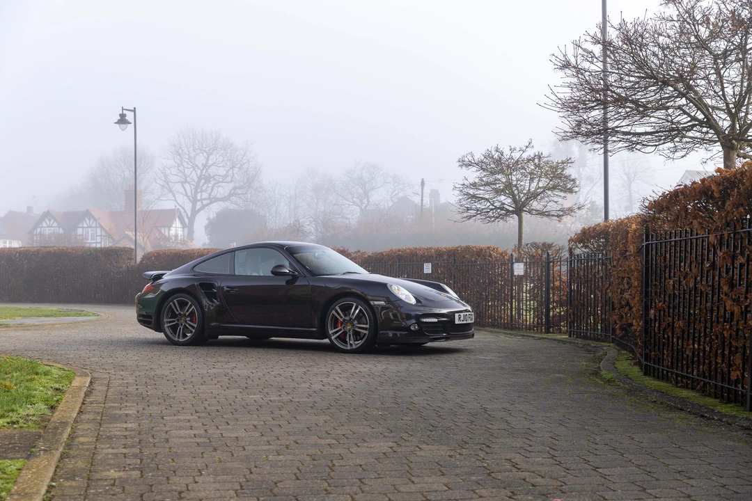 2010 Porsche 997 Turbo - Image 23 of 31