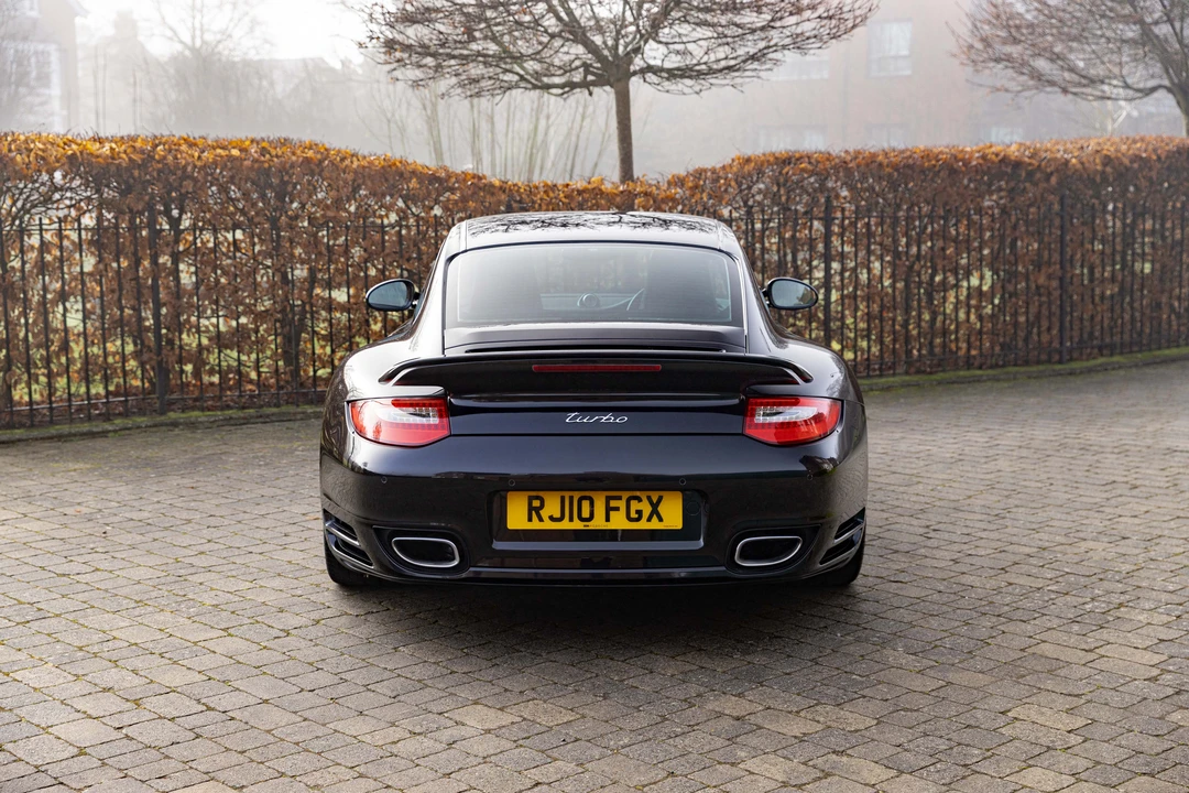 2010 Porsche 997 Turbo - Image 24 of 31