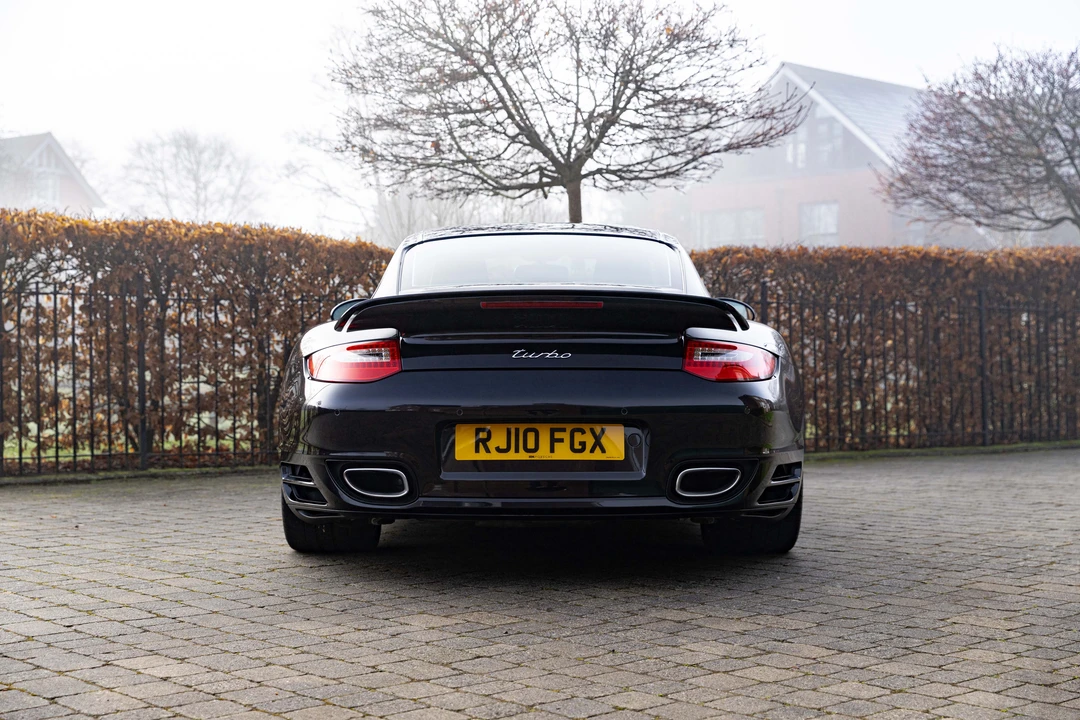 2010 Porsche 997 Turbo - Image 25 of 31