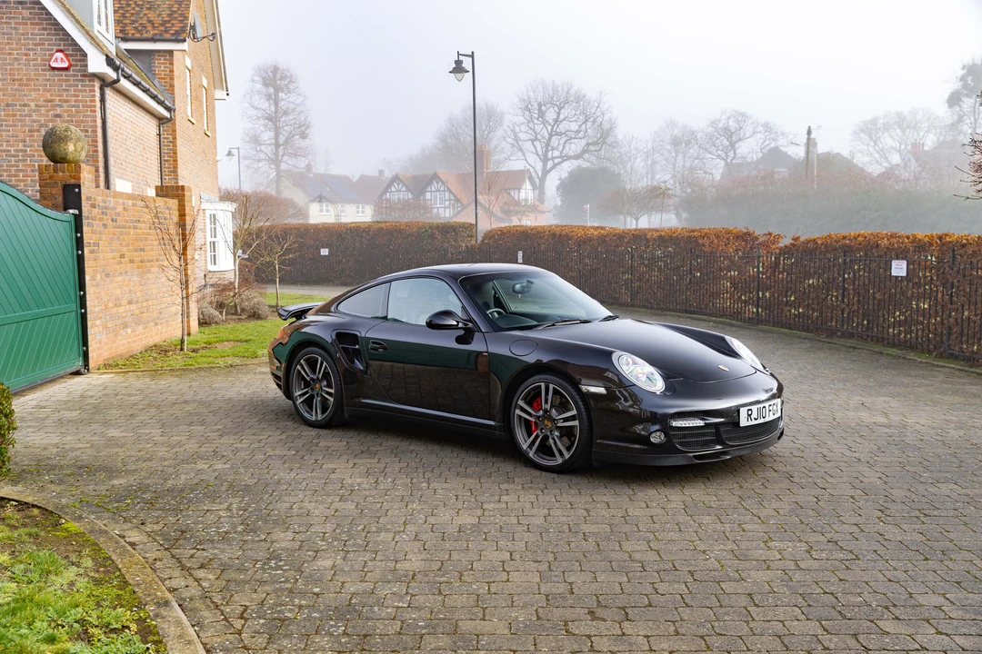 2010 Porsche 997 Turbo - Image 30 of 31