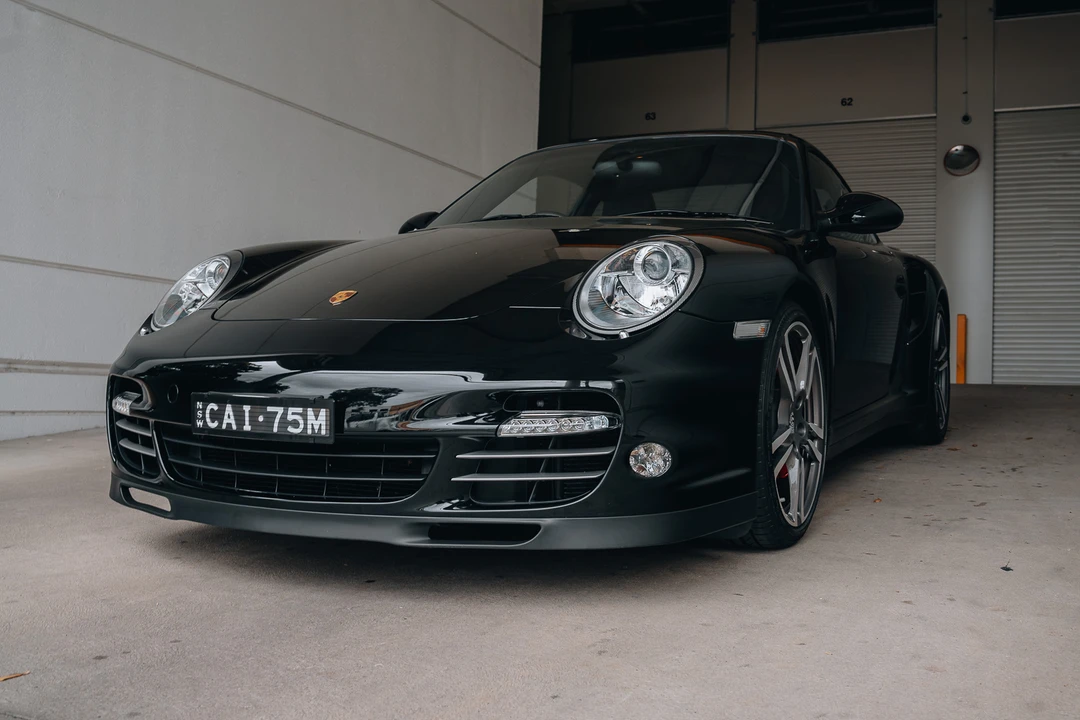 2010 Porsche 997 Turbo - Image 4 of 31