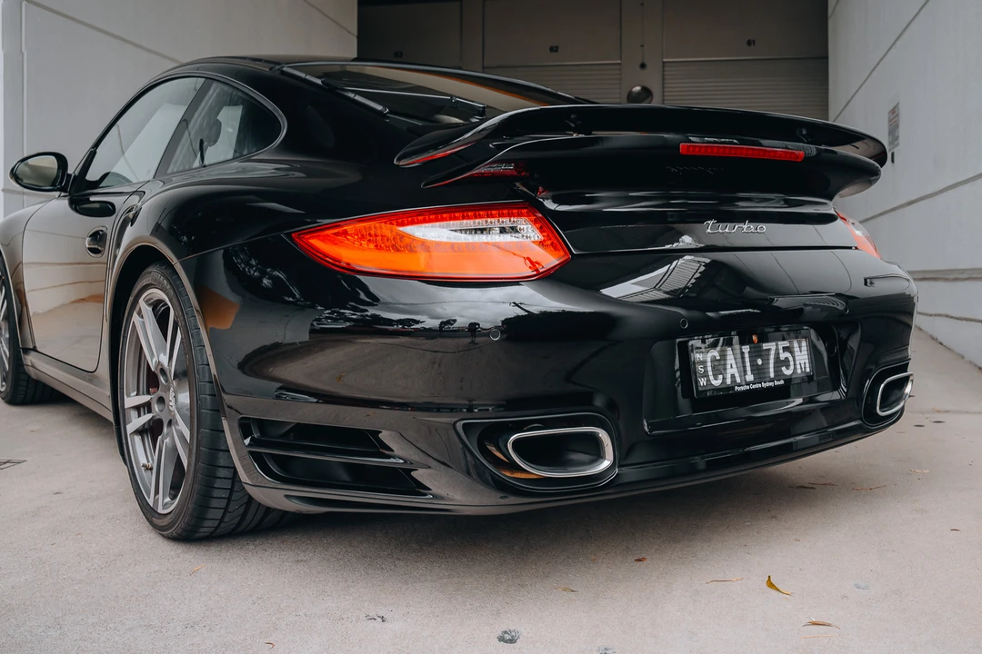 2010 Porsche 997 Turbo - Image 20 of 31