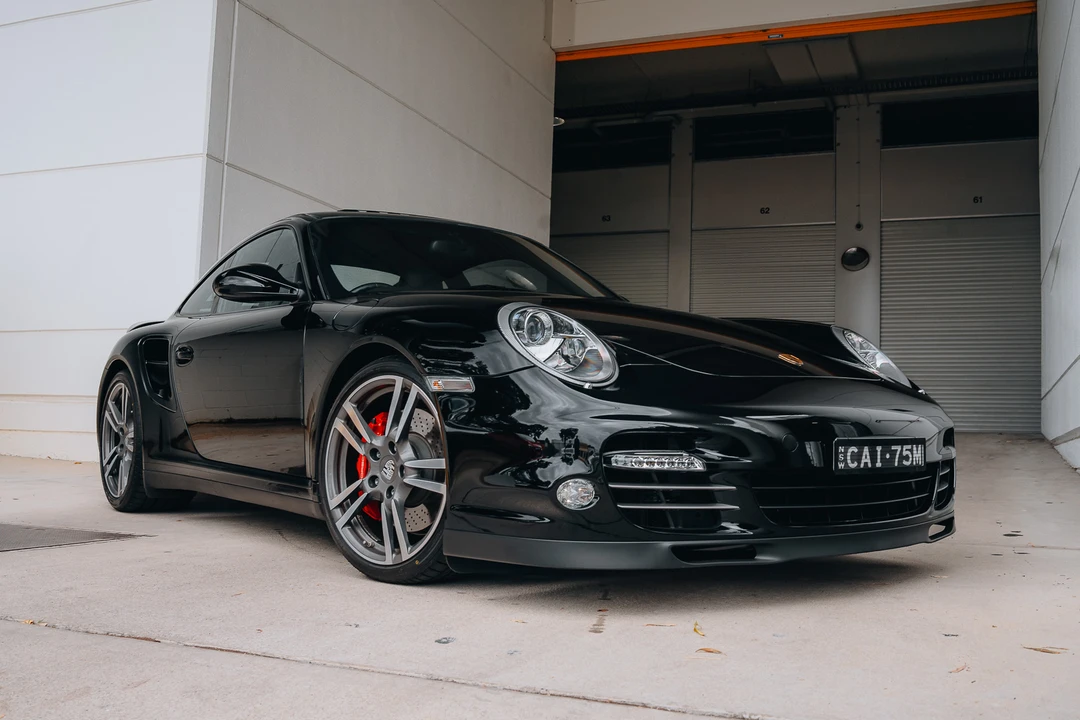 2010 Porsche 997 Turbo - Image 17 of 31