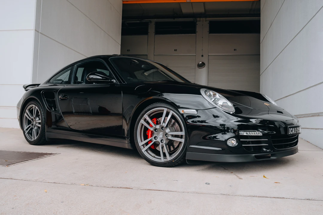 2010 Porsche 997 Turbo - Image 10 of 31