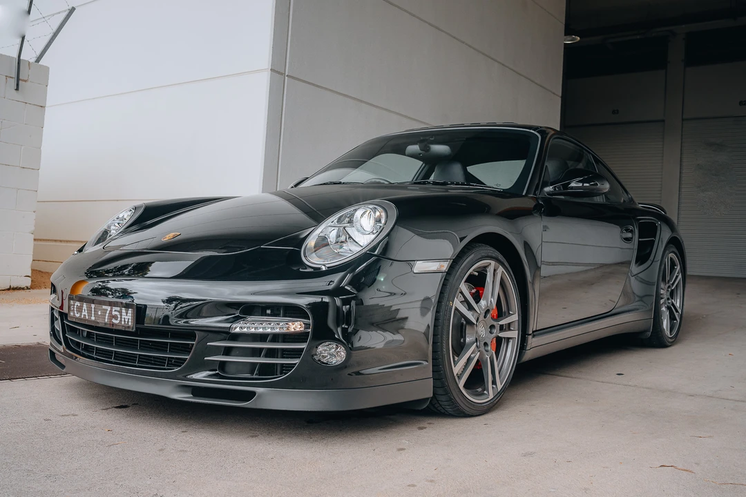 2010 Porsche 997 Turbo - Image 27 of 31