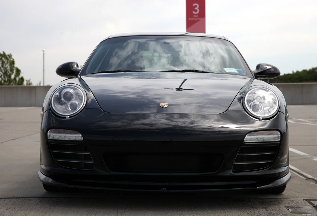 2010 Porsche 997 Carrera 4S - Image 7 of 26