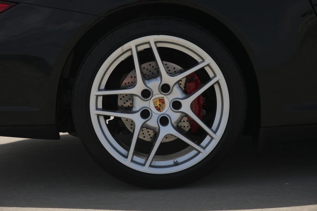 2010 Porsche 997 Carrera 4S - Image 11 of 26
