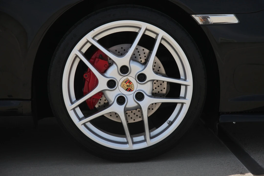 2010 Porsche 997 Carrera 4S - Image 12 of 26