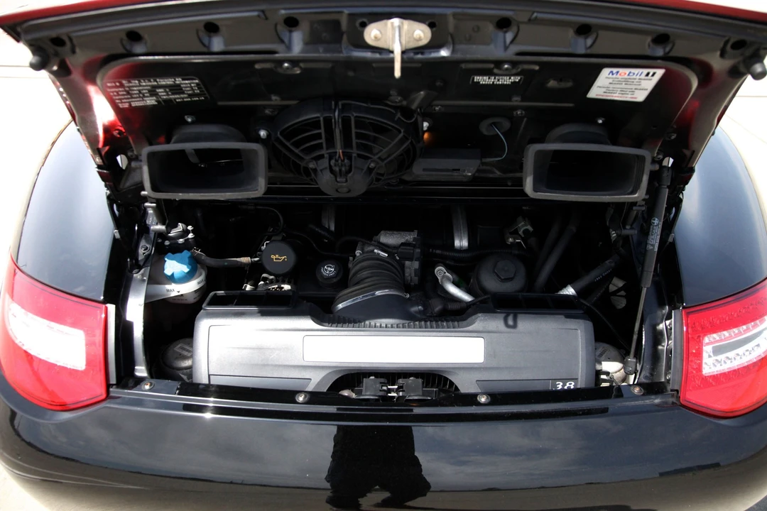 2010 Porsche 997 Carrera 4S - Image 25 of 26