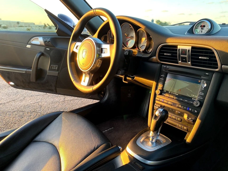 2010 Porsche 997 Carrera 4S - Image 11 of 16