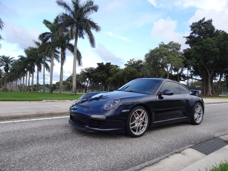 2010 Porsche 997 Carrera 4S - Image 4 of 16