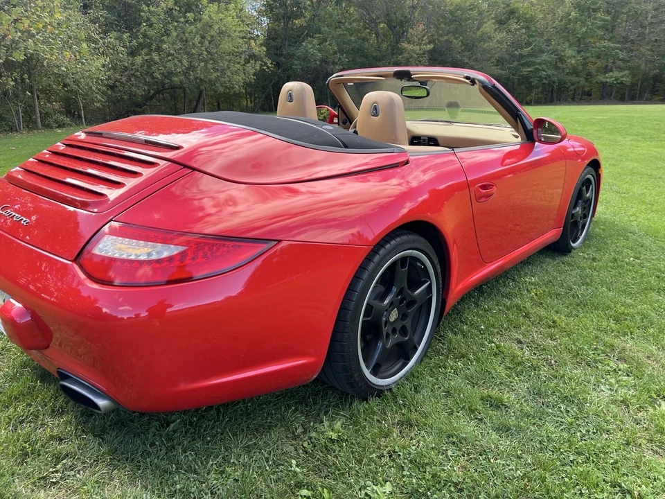 2010 Porsche 997 Carrera - Image 4 of 18