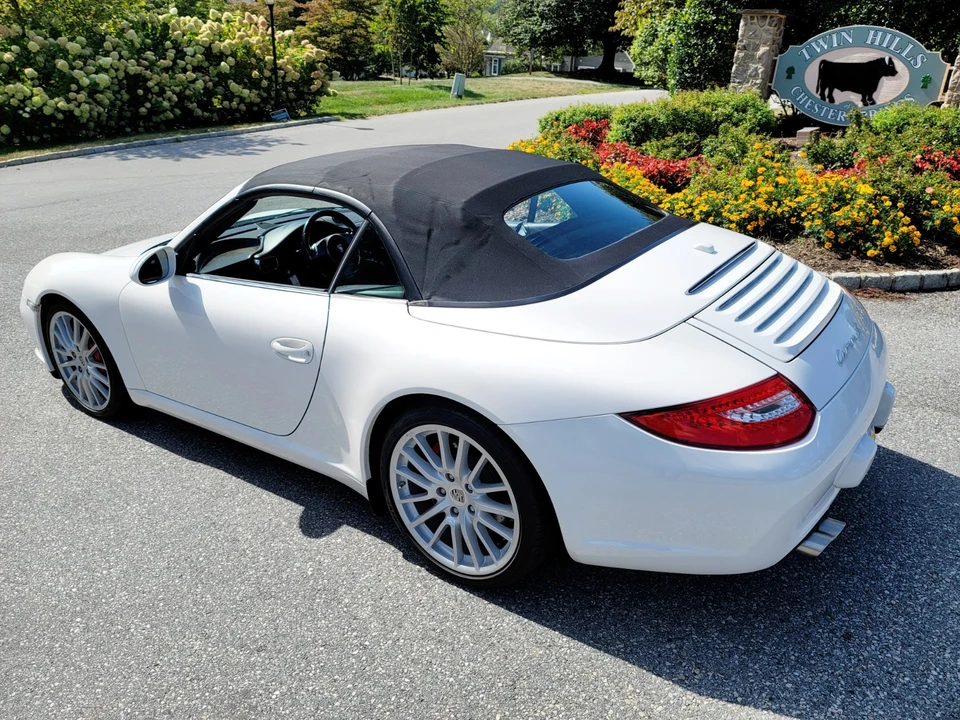 2010 Porsche 997 Carrera S - Image 9 of 31