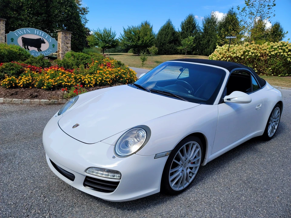 2010 Porsche 997 Carrera S - Image 5 of 31