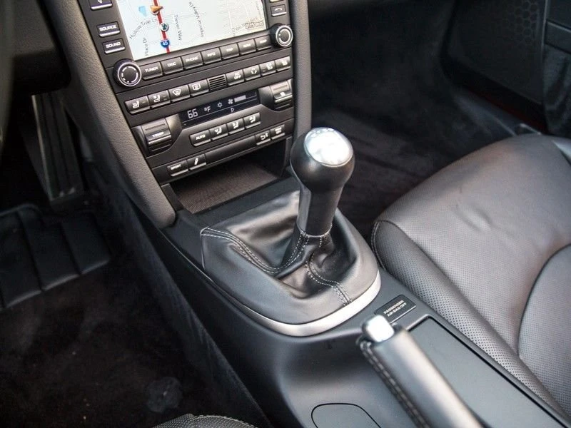2010 Porsche 997 Carrera S - Image 20 of 24