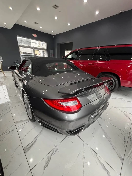 2010 Porsche 997 Carrera - Image 2 of 11