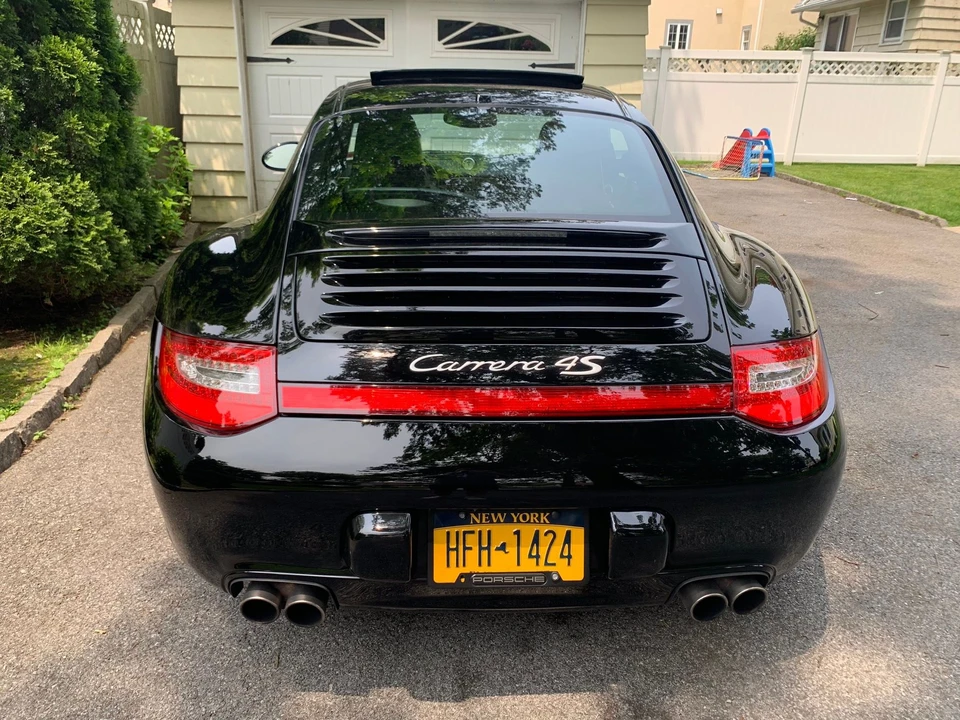 2010 Porsche 997 Carrera 4S - Image 3 of 9