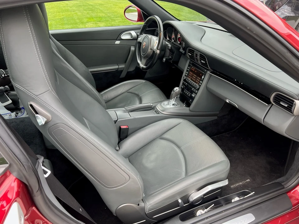 2010 Porsche 997 Carrera - Image 6 of 7