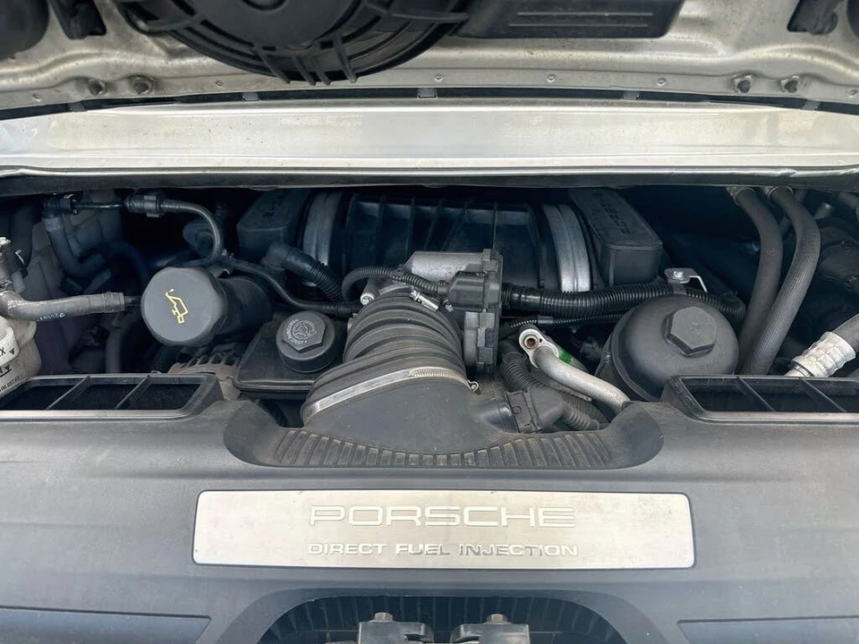 2010 Porsche 997 Carrera 4 - Image 30 of 31